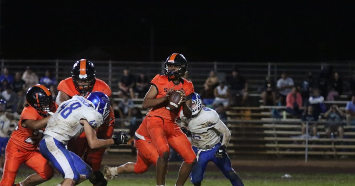 QB 86 Jaron Keawe Sagapolutele (James Campbell, Ewa Beach, HI) Mike