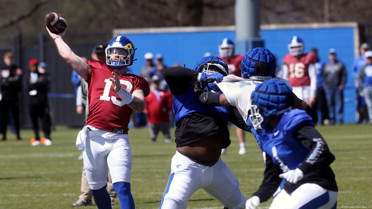 First look: USC transfer wide receiver Bru McCoy at Tennessee practice