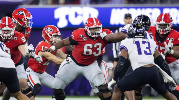 Size Matters: College Football's Biggest Offensive Linemen of 2023 –  Crescent City Sports