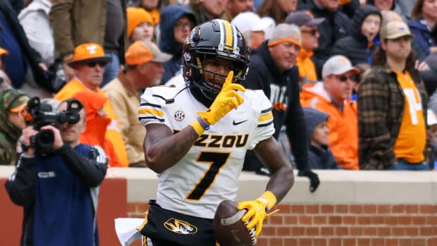 Nov 12, 2022; Knoxville, Tennessee, USA; Missouri Tigers wide receiver Dominic Lovett (7) after scoring a touchdown against the Tennessee Volunteers during the second half at Neyland Stadium.