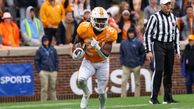 Nov 12, 2022; Knoxville, Tennessee, USA; Tennessee Volunteers running back Dylan Sampson (24) runs the ball against the Missouri Tigers during the second half at Neyland Stadium.