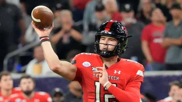 Big 12 QB Rankings 2023: Dillon Gabriel, Quinn Ewers At Top