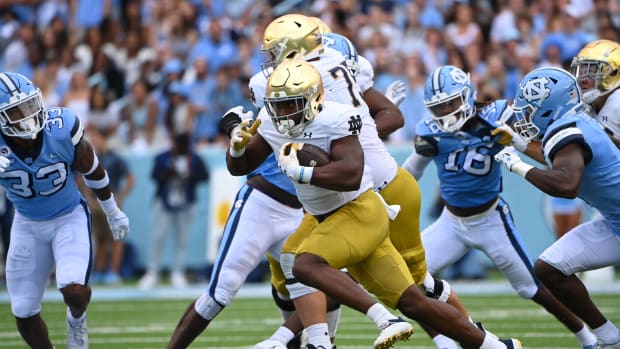 Sep 24, 2022; Chapel Hill, North Carolina, USA; Notre Dame Fighting Irish running back Audric Estime (7) with the ball in the second quarter at Kenan Memorial Stadium.