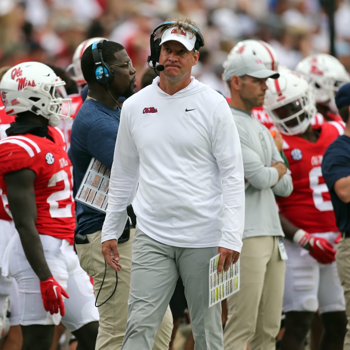 SI College Football on X: Lane Kiffin pulled up in the