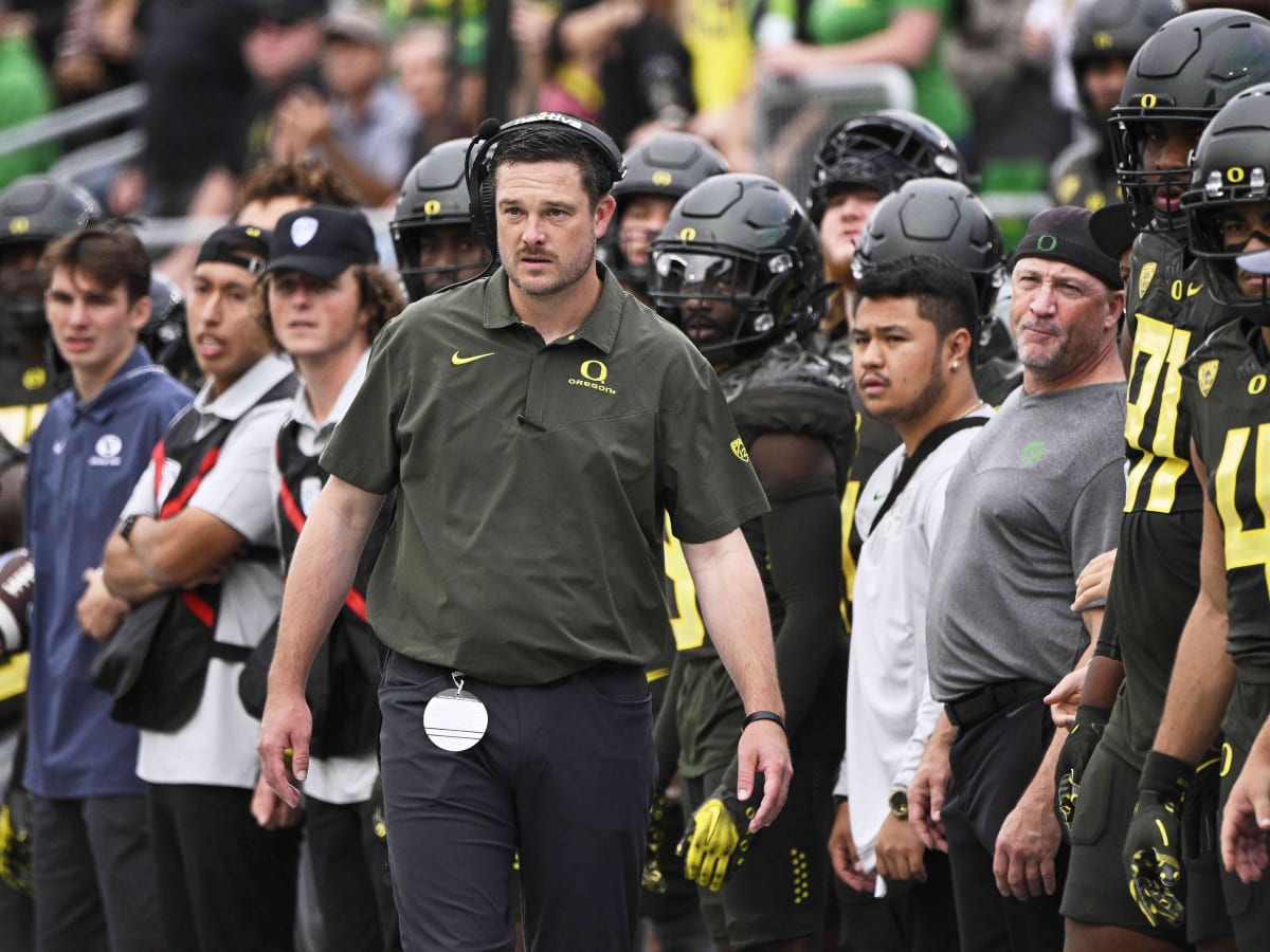 Oregon Ducks' 2021 football recruiting class surges to top-10