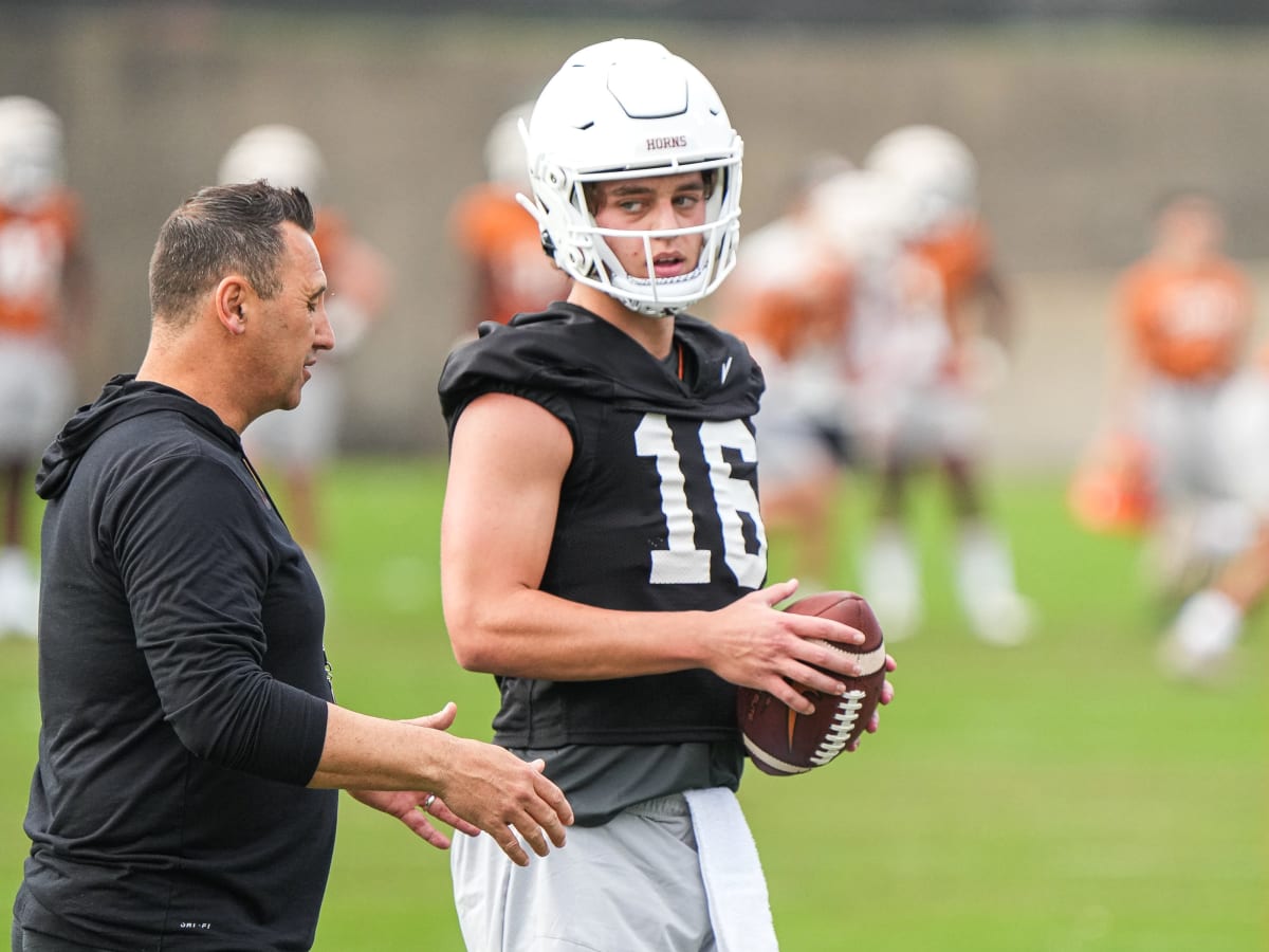 Texas Longhorns QB Quinn Ewers 'Whole New Person' After Haircut