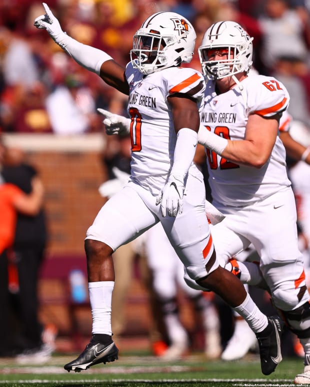 Sep 25, 2021; Minneapolis, Minnesota, USA; Bowling Green Falcons safety Jordan Anderson (0) celebrates after making a game ending interception during the fourth quarter against the Minnesota Gophers at Huntington Bank Stadium.