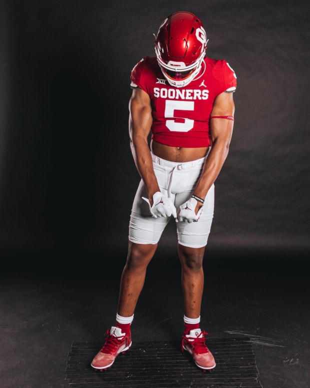 Bru McCoy to Texas: UT and Oklahoma have absurd WR classes 