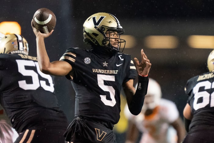 Vanderbilt quarterback Mike Wright (5) throws a pass against Tennessee during the first quarter at FirstBank Stadium Saturday, Nov. 26, 2022, in Nashville, Tenn.