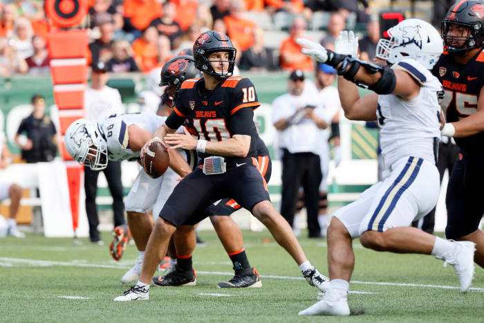 Sep 17, 2022; Portland, Oregon, USA; Oregon State Beavers quarterback Chance Nolan (10) looks to throw during the first half against the Montana State Bobcats at Providence Park.