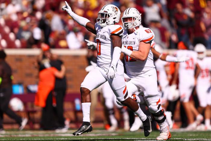 Sep 25, 2021; Minneapolis, Minnesota, USA; Bowling Green Falcons safety Jordan Anderson (0) celebrates after making a game ending interception during the fourth quarter against the Minnesota Gophers at Huntington Bank Stadium.