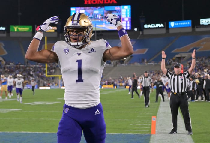 Sep 30, 2022; Pasadena, California, USA; Washington Huskies wide receiver Rome Odunze (1) celebrates after a touchdown in the first quarter against the UCLA Bruins at the Rose Bowl.