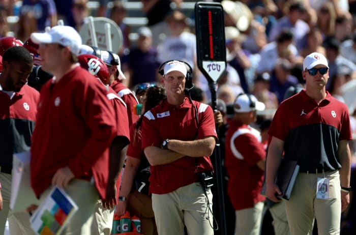 Oct 1, 2022; Fort Worth, Texas, USA; Oklahoma Sooners head coach Brent Venables reacts during the second half against the TCU Horned Frogs at Amon G. Carter Stadium.