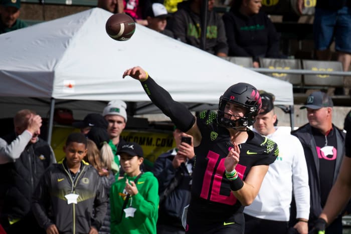 Oregon quarterback Bo Nix throws out a pass during warmups as the Oregon Ducks take on the UCLA Bruins Saturday, Oct. 22, 2022, at Autzen Stadium in Eugene, Ore.