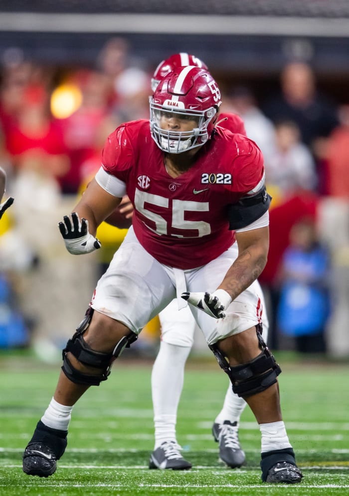 Jan 10, 2022; Indianapolis, IN, USA; Alabama Crimson Tide offensive lineman Emil Ekiyor Jr. (55) against the Georgia Bulldogs in the 2022 CFP college football national championship game at Lucas Oil Stadium.