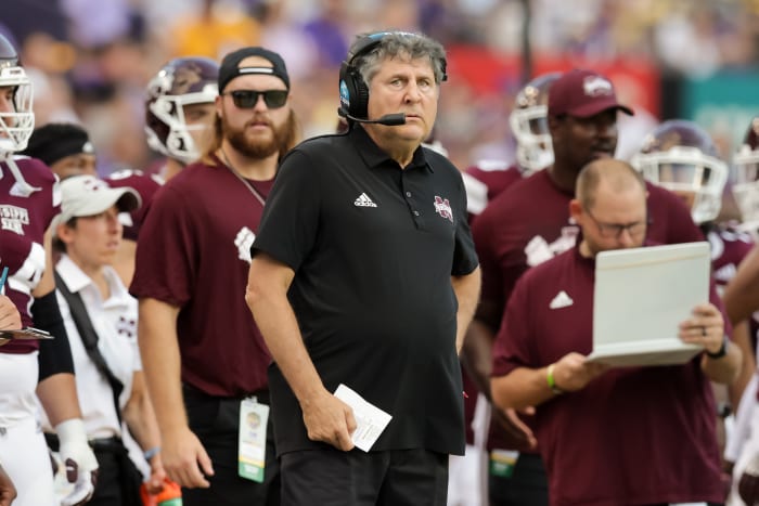 Sep 17, 2022; Baton Rouge, Louisiana, USA; Mississippi State Bulldogs head coach Mike Leach looks on against the LSU Tigers during the first half at Tiger Stadium.