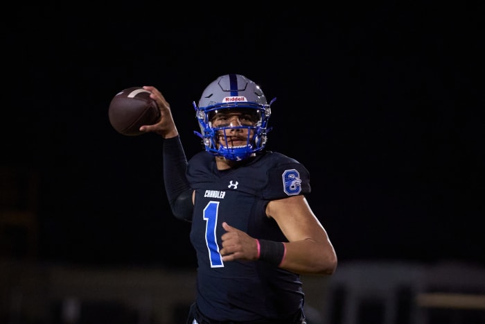 Oct 28, 2022; Chandler, AZ, USA; Chandler Wolves quarterback Dylan Raiola (1) makes a pass against the Basha Bears at Austin Field in Chandler on Friday, Oct. 28, 2022.