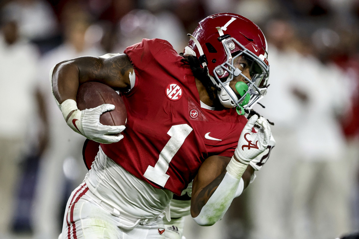 Oct 8, 2022; Tuscaloosa, Alabama, USA; Alabama Crimson Tide running back Jahmyr Gibbs (1) carries the ball against the Texas A&M Aggies during the second half at Bryant-Denny Stadium.