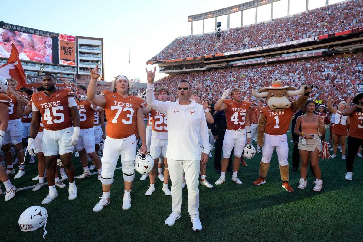 Texas Longhorns Football Team DOMINATES the Baylor Bears/ Brandon Baker  Commits to Texas Football