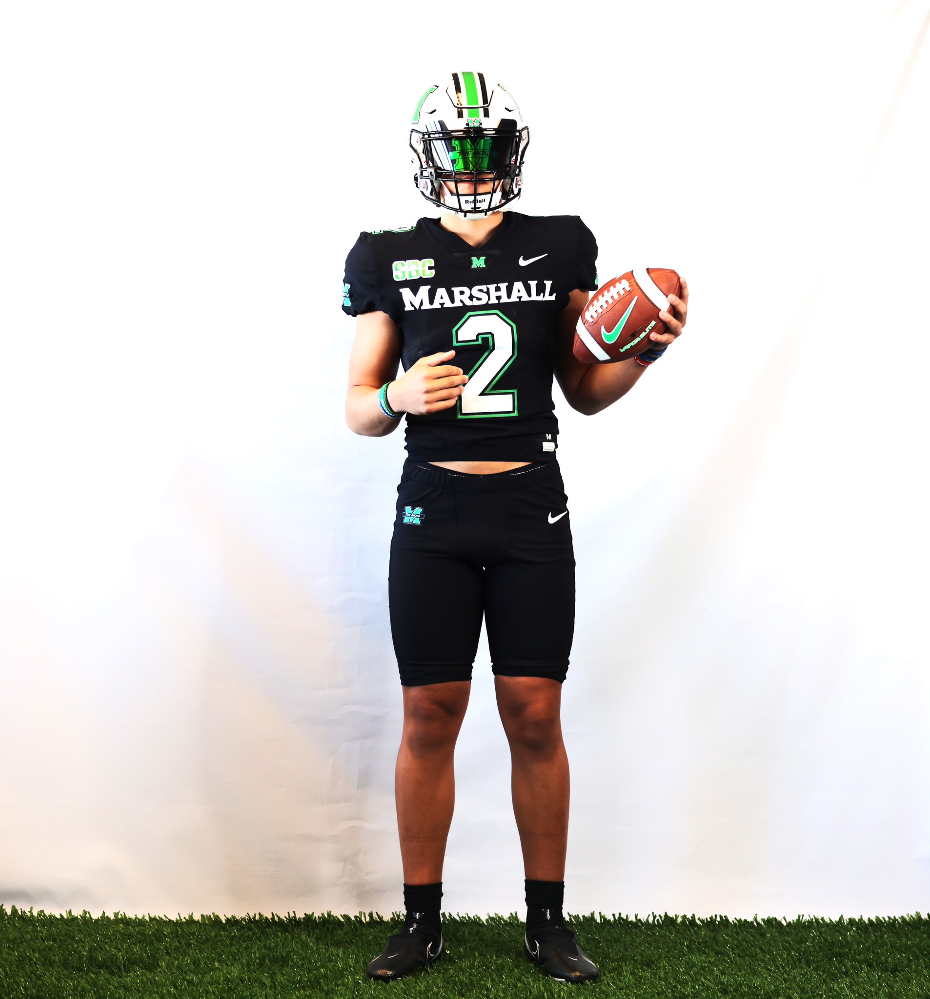 2025 3-Star QB Brennen Ward from Columbus, OH (Gahanna Lincoln) taking a picture during a visit to Marshall University