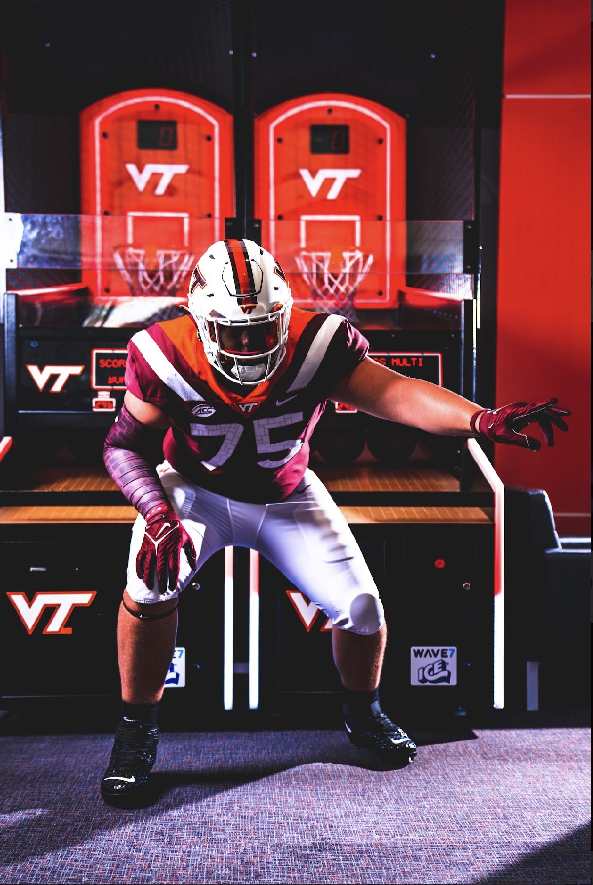 Three-star 2025 Offensive Tackle Carter Stallard from Christiansburg, VA (Christiansburg) - Committed to Virginia Tech