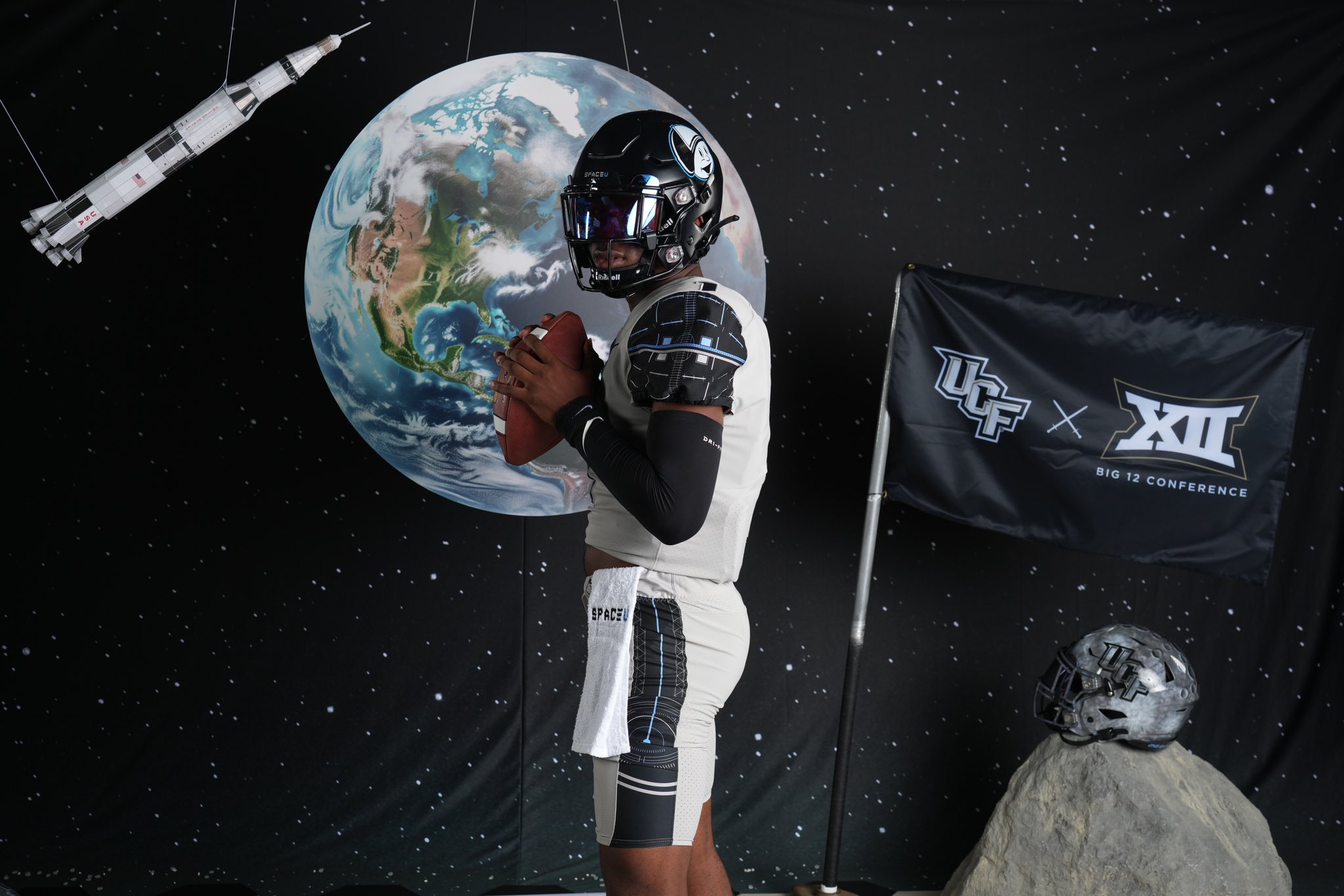 2025 MFS 3-Star QB EJ Colson from Ellenwood, GA (Cedar Grove) during a visit to Central Florida