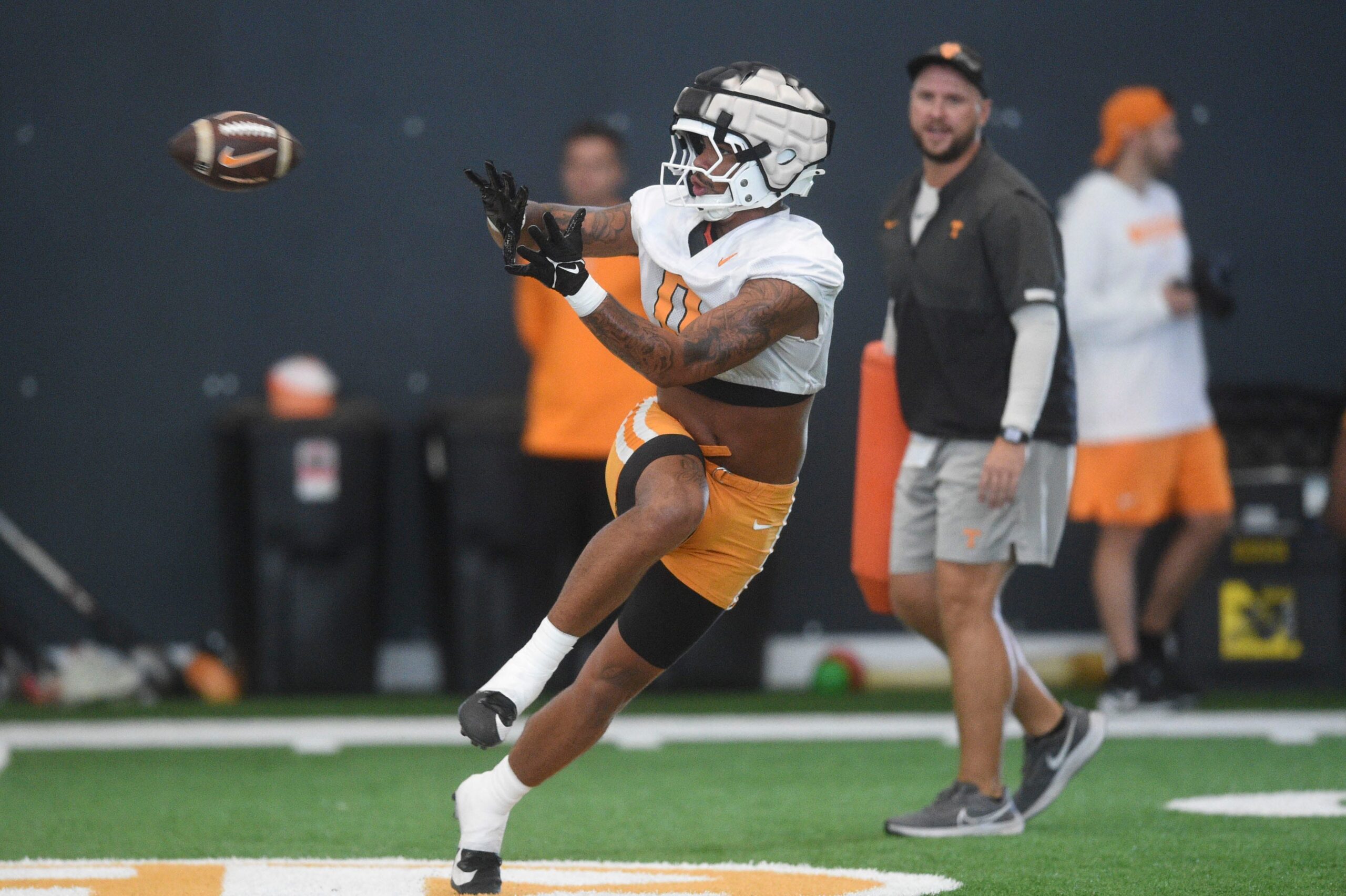 Tennessee tight end Ethan Davis (0) during Tennessee football’s first fall practice, in Knoxville, Tenn., Wednesday, July 31, 2024.