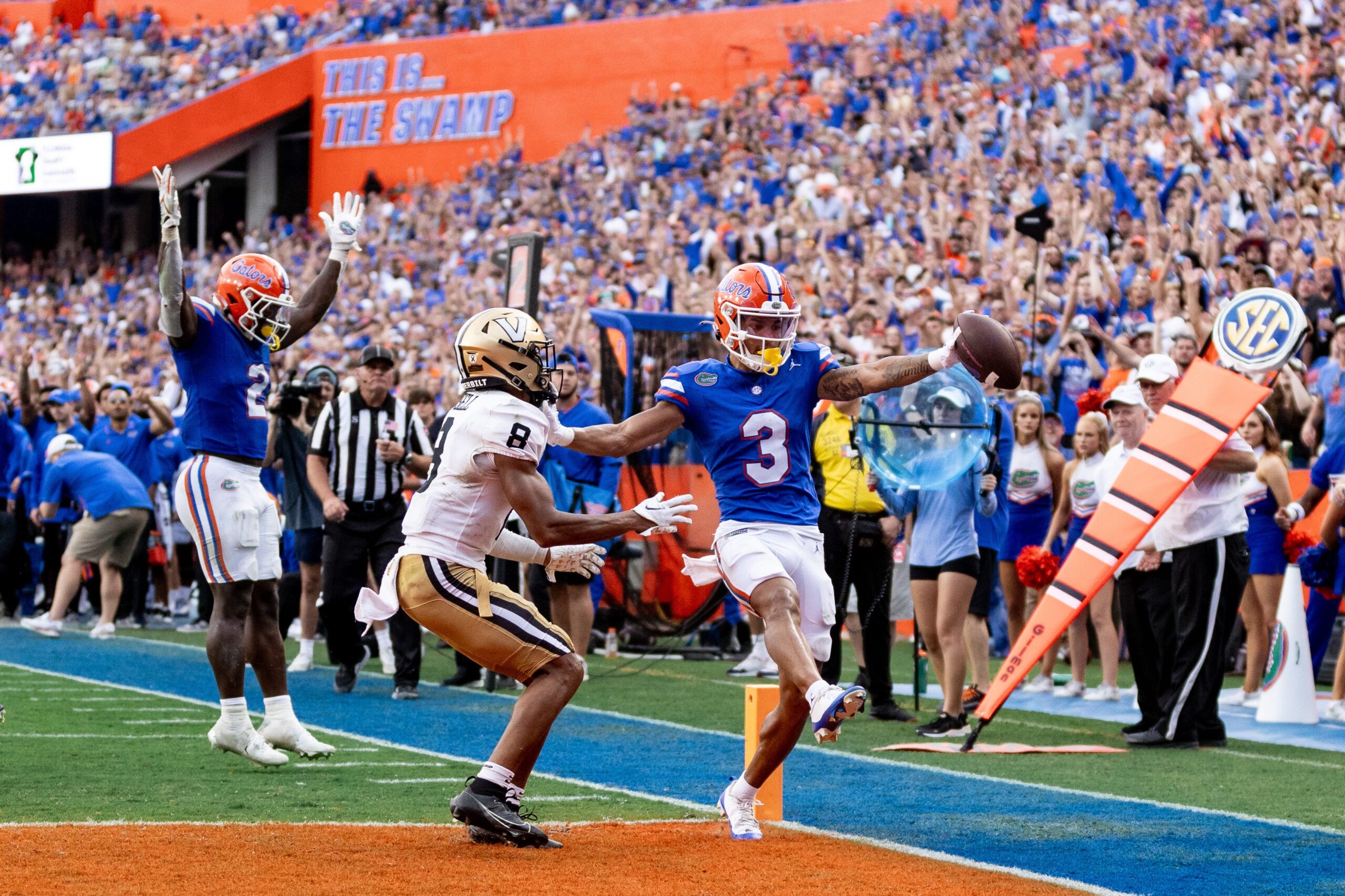 Florida Gators wide receiver Eugene Wilson III (3) runs with the ball for a touchdown during the second half against the Vanderbilt Commodores at Steve Spurrier Field at Ben Hill Griffin Stadium in Gainesville, FL on Saturday, October 7, 2023.