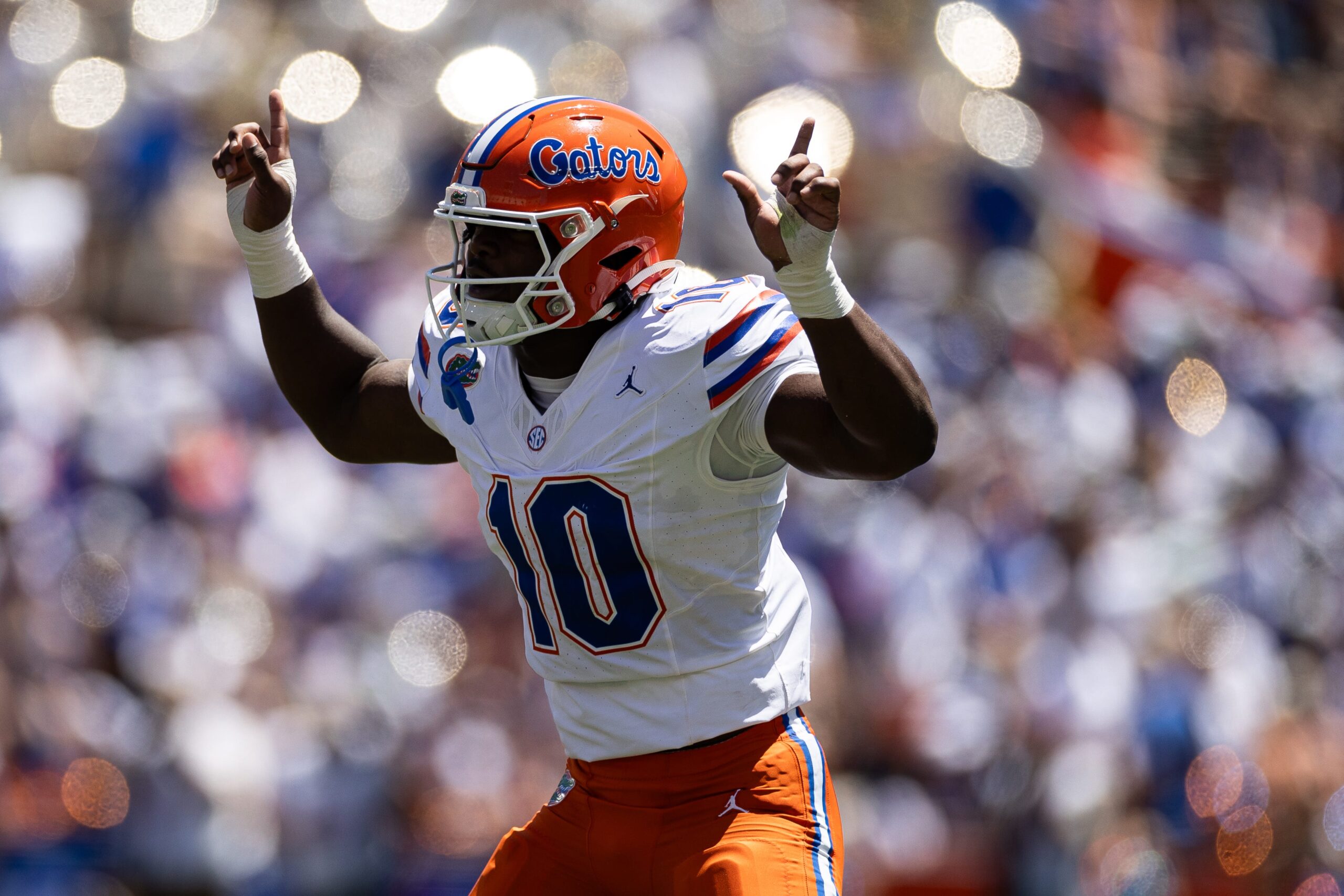 Florida Gators inside linebacker Grayson Howard (10) gestures during the first half at the Orange and Blue spring football game at Steve Spurrier Field at Ben Hill Griffin Stadium in Gainesville, FL on Saturday, April 13, 2024.
