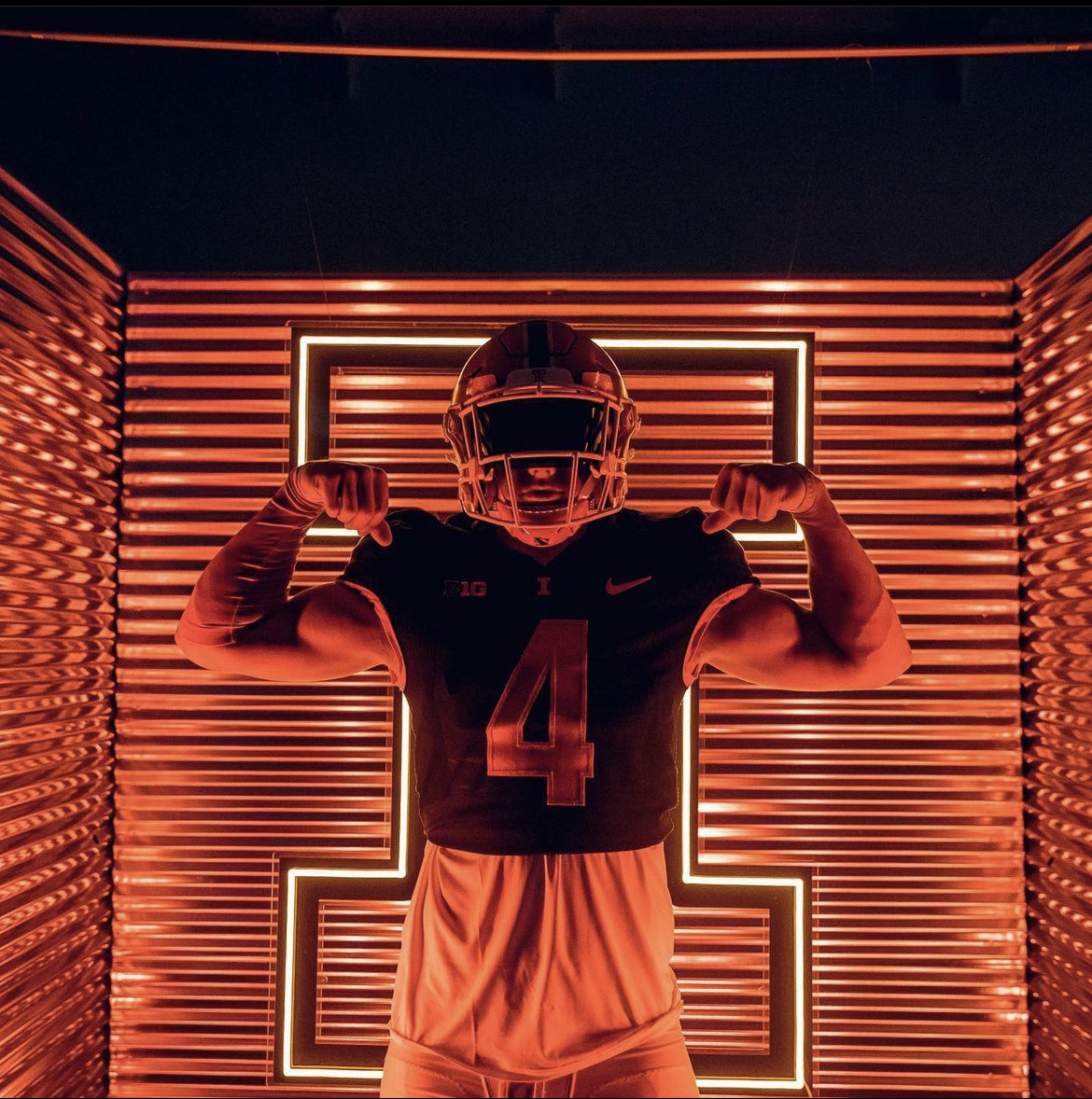 2025 MFS 3-Star QB Shaker Reisig from Tulsa, OK, (Union) during a visit to Illinois