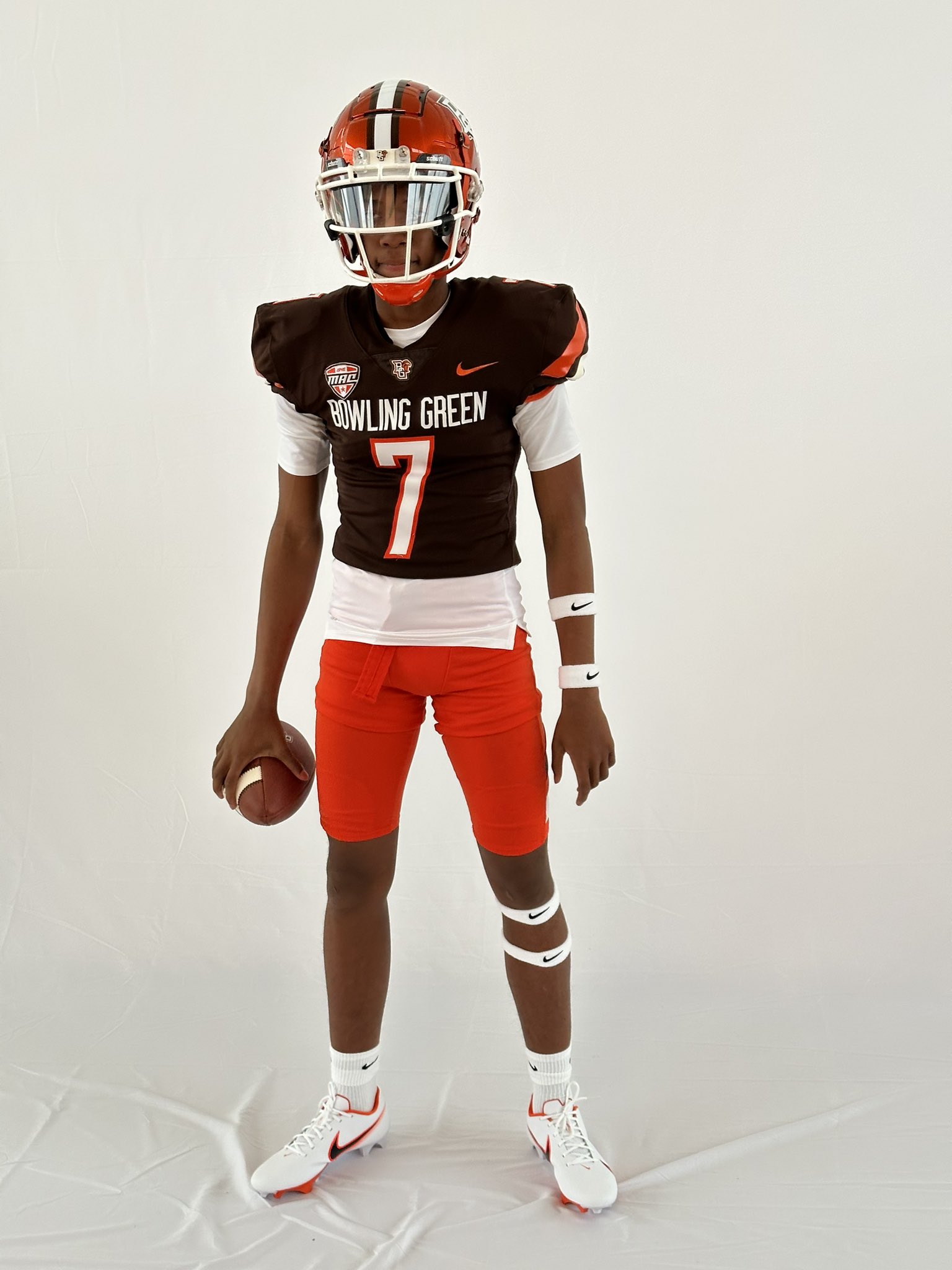 2025 MFS 3-Star QB Jahmeir Spain from Cincinnati, OH (Mt. Healthy) during a visit to Bowling Green