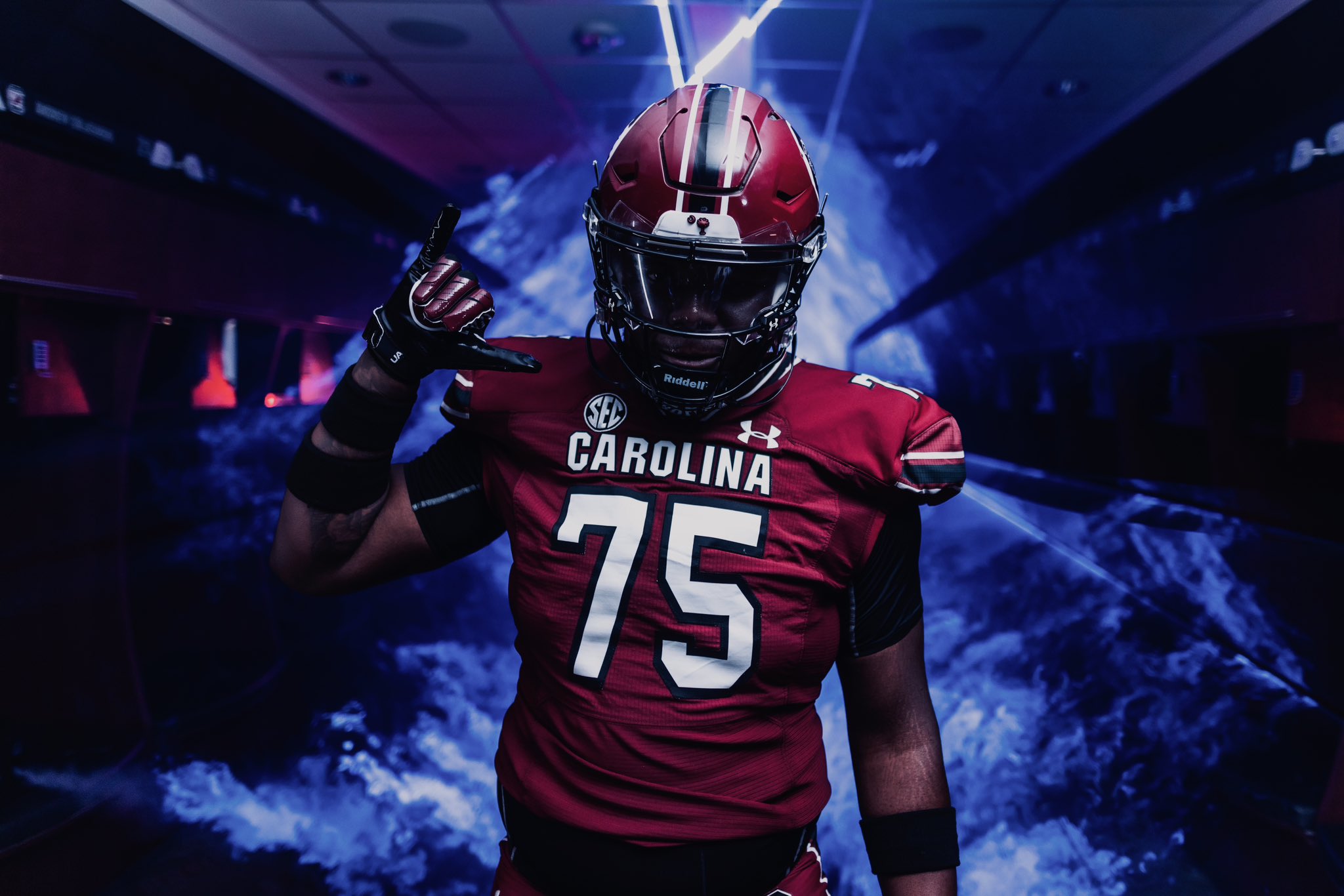2025 four-star Virginia Beach, VA (Salem) Offensive Tackle Jaylen Gilchrist