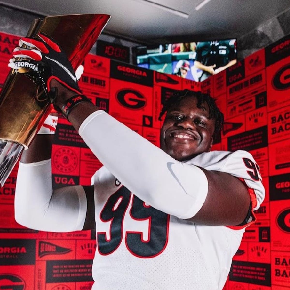 2024 five-star defensive lineman Joseph Jonah-Ajonye from Conroe, TX (Oak Ridge) - Committed to Georgia