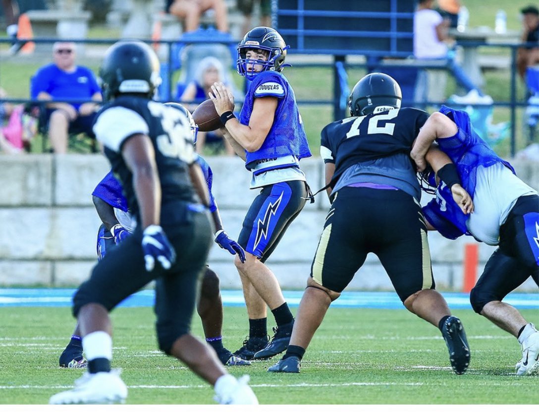 2025 MFS Staff 2-Star QB Luke Carney from the Mesquite (Dallas Christian School), TX looking to throw in a scrimmage