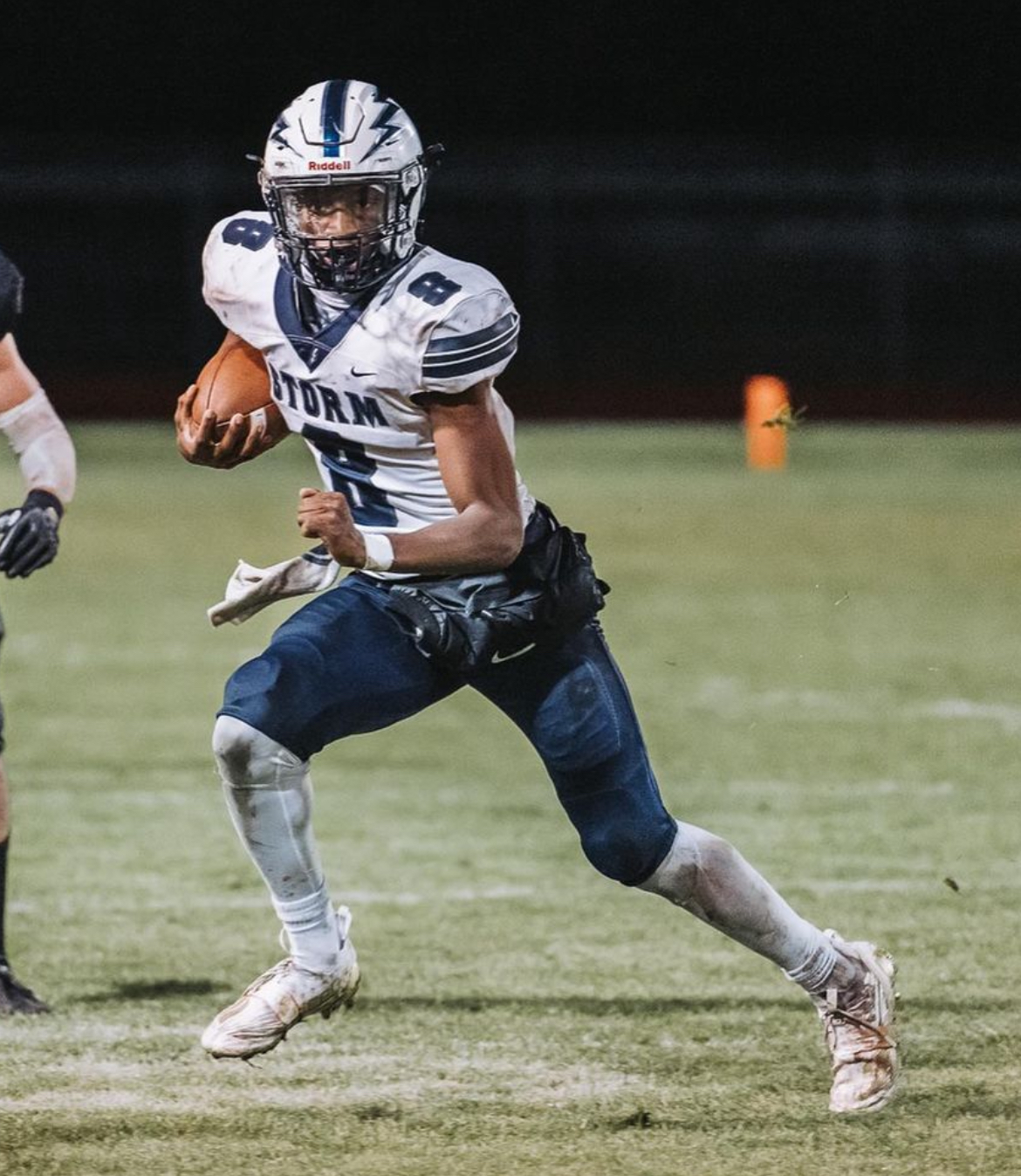 2025 3-star RB Marcus Nixon from Bellingham, Washington (Squalicum) running in open field