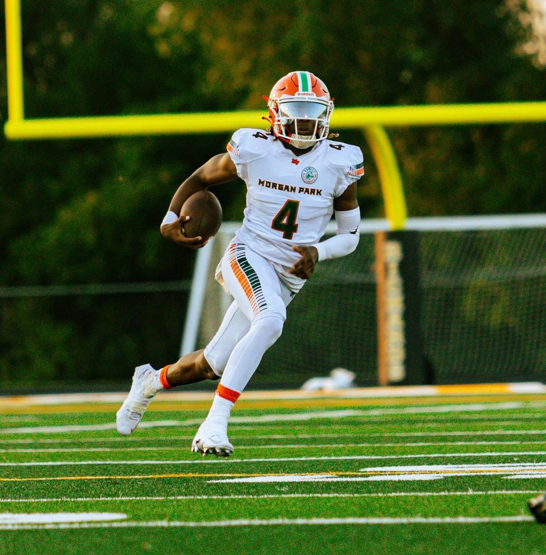 2025 MFS 3-Star QB Marcus Thaxton from Chicago, IL, (Morgan Park) running the ball