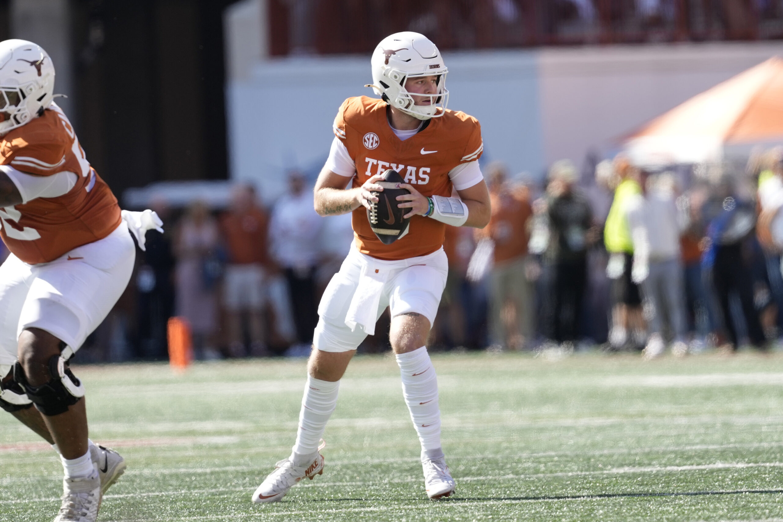 Nov 9, 2024; Austin, Texas, USA; Texas Longhorns quarterback Quinn Ewers (3) looks to throw a pass during the first half against the Florida Gators at Darrell K Royal-Texas Memorial Stadium. 