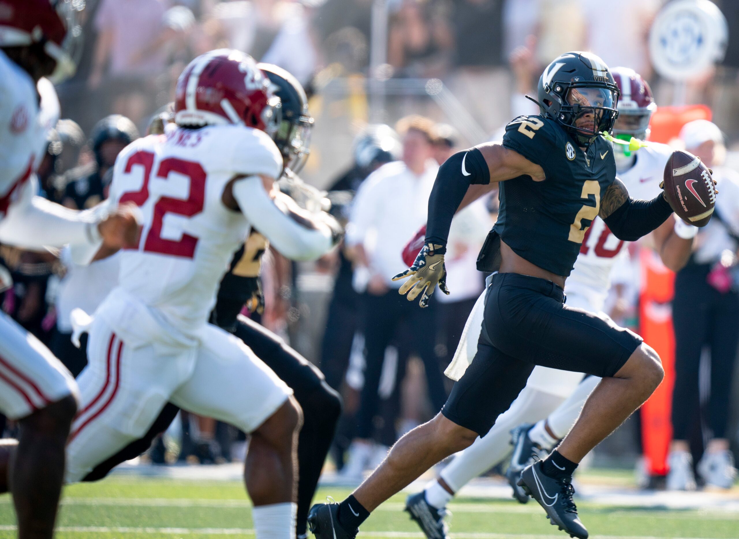 Vanderbilt Commodores linebacker Randon Fontenette (2) runs a Alabama Crimson Tide interception in for a touchdown during their game at Vanderbilt Stadium in Nashville, Tenn., Saturday, Oct. 5, 2024.