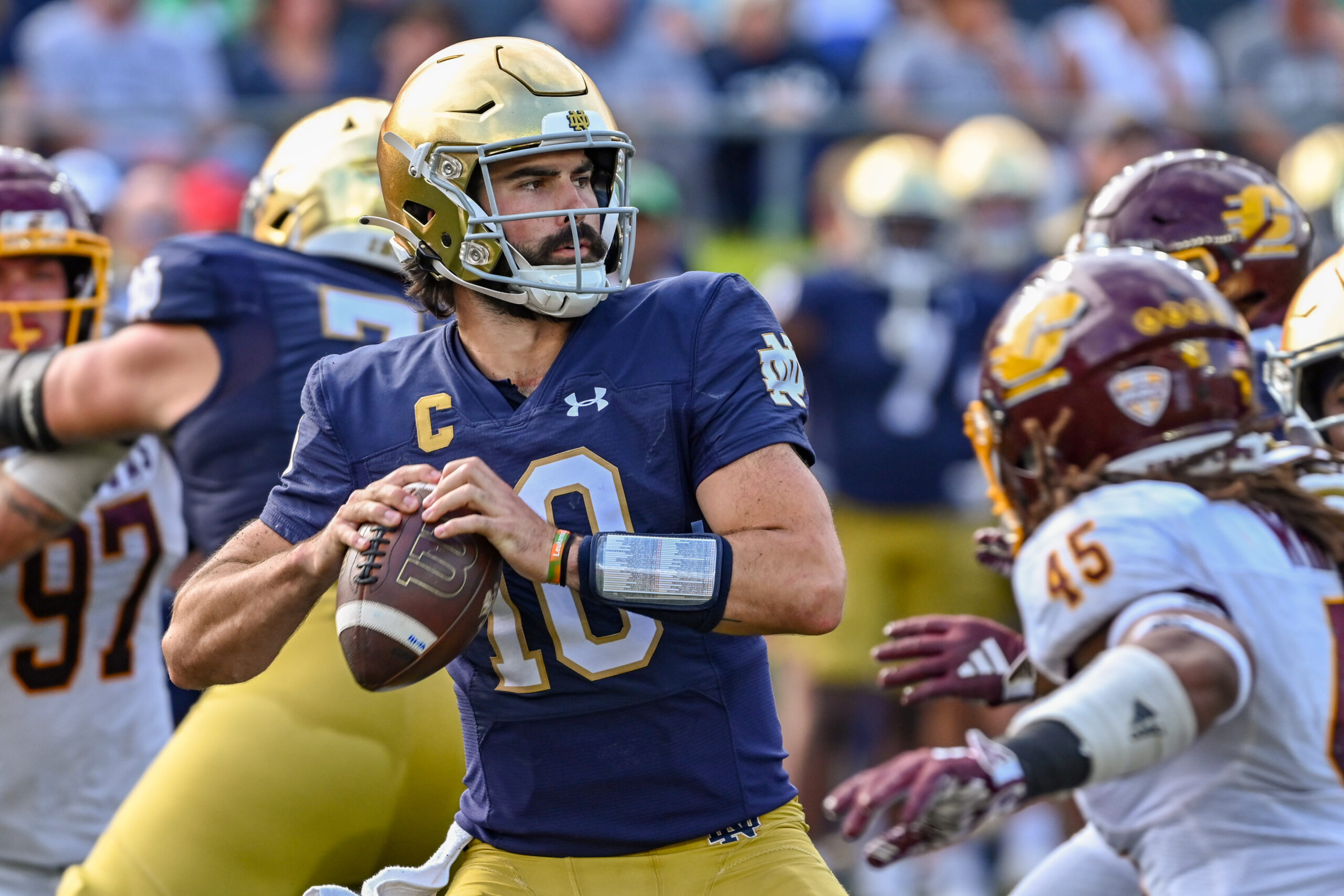Sep 16, 2023; South Bend, Indiana, USA; Notre Dame Fighting Irish quarterback Sam Hartman (10) throws in the third quarter against the Central Michigan Chippewas at Notre Dame Stadium. 