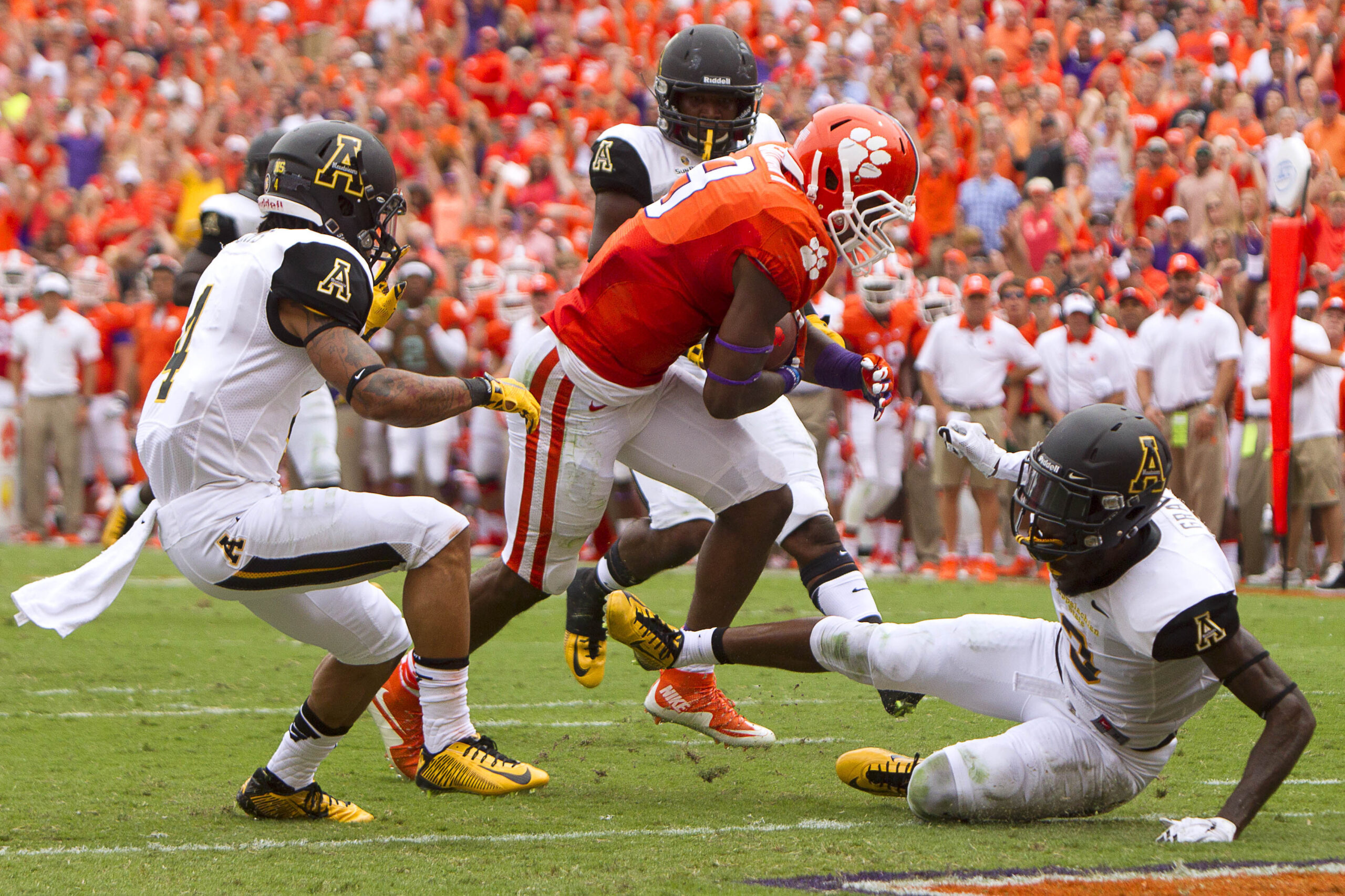 Sep 12, 2015; Clemson, SC, USA; Clemson Tigers running back Wayne Gallman (9) scores a touchdown during the first half against the Appalachian State Mountaineers at Clemson Memorial Stadium.