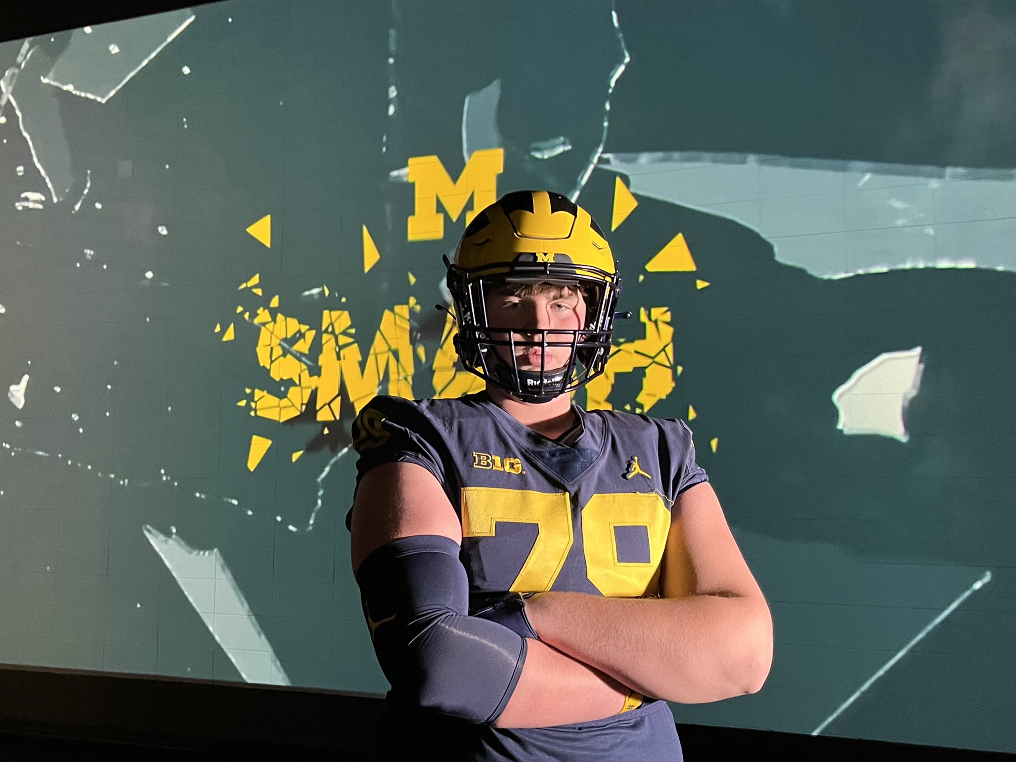 Three-star 2025 Offensive Tackle Tucker Kattus from Cincinnati, OH (St. Xavier)