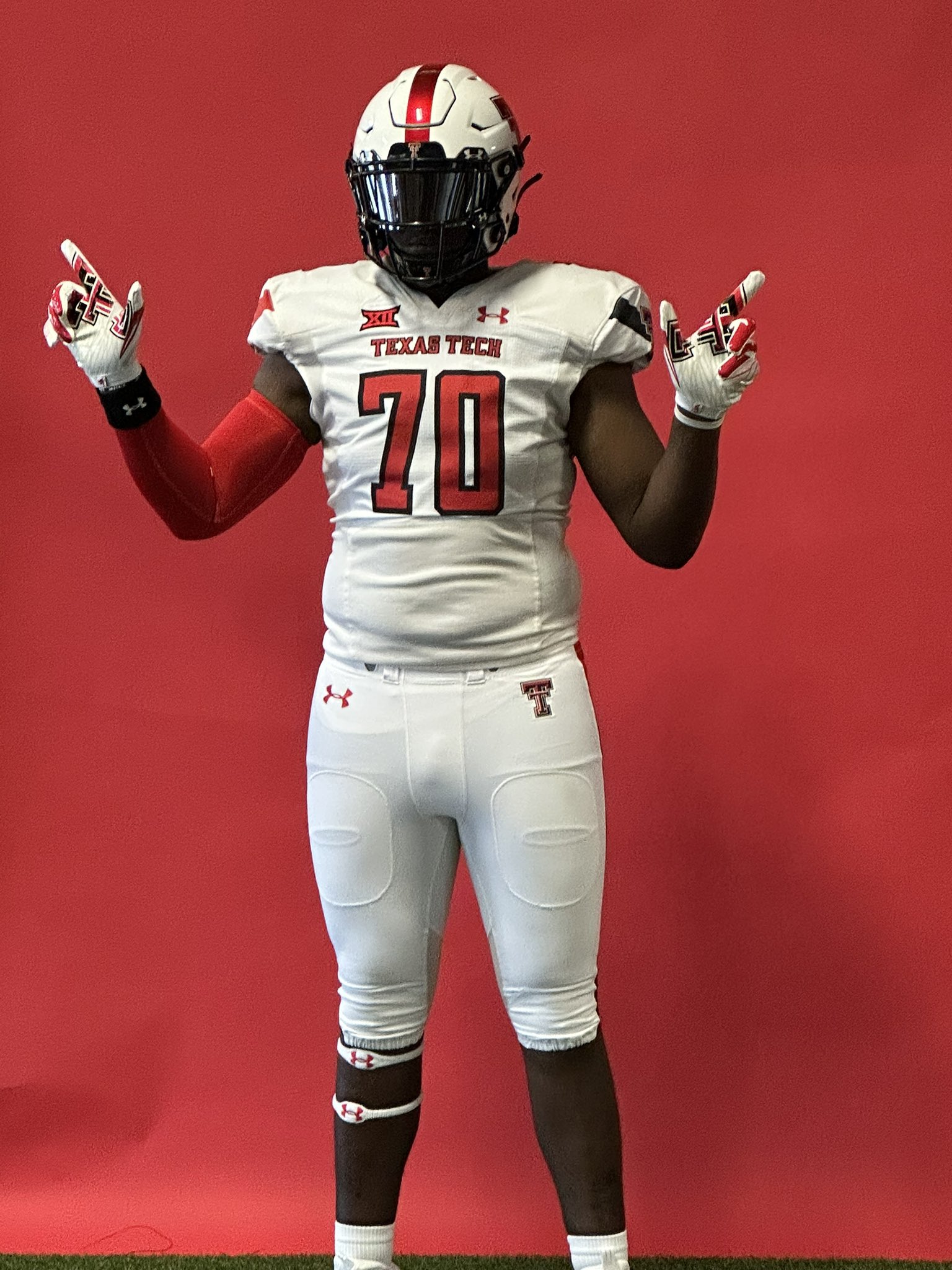 Four-star 2025 Offensive Tackle Ty Haywood from Denton, TX (Ryan)