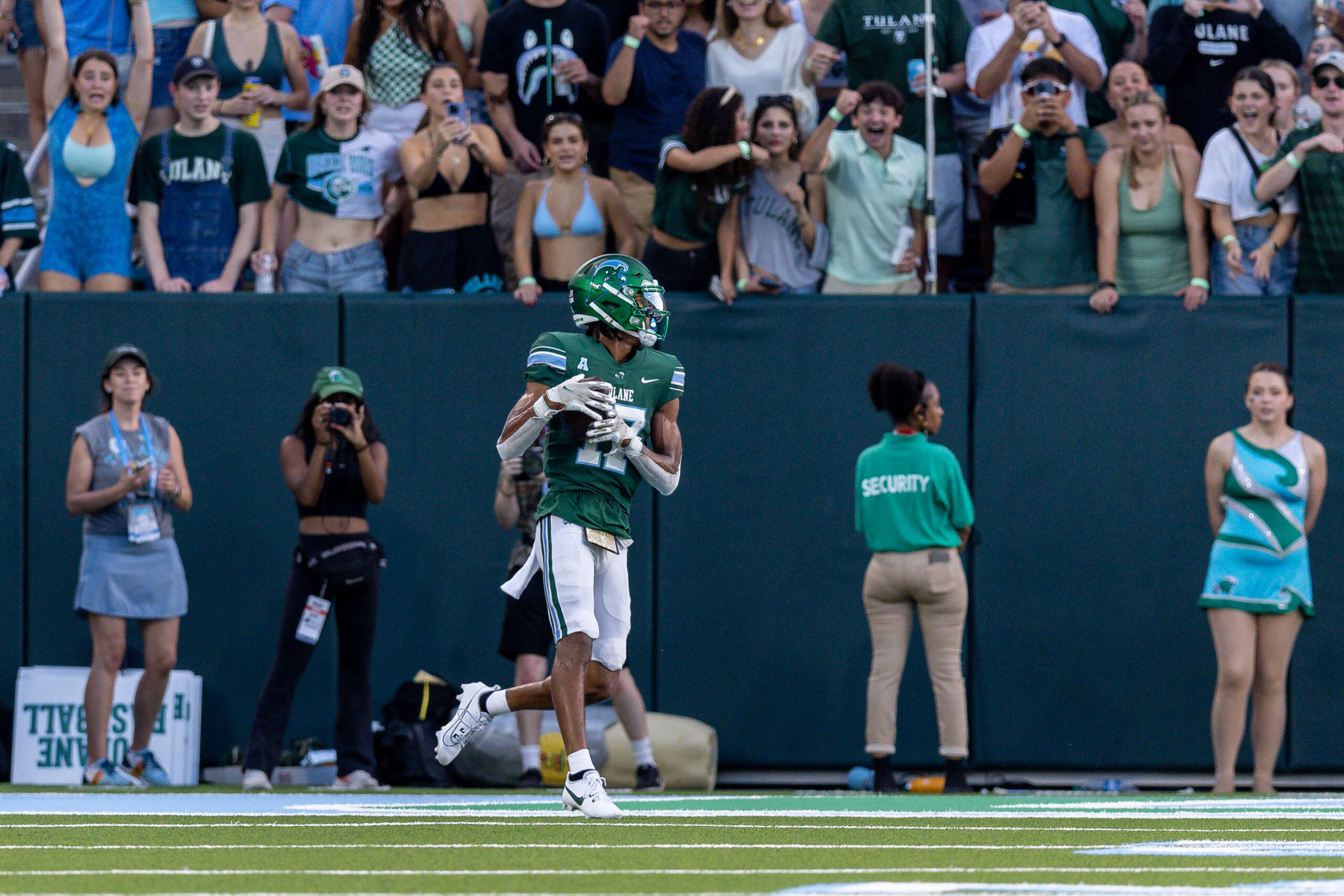 Sep 2, 2023; New Orleans, Louisiana, USA; Tulane Green Wave wide receiver Chris Brazzell II (17) catches a pass for a touchdown against the South Alabama Jaguars during the first half at Yulman Stadium. Mandatory Credit: Stephen Lew-USA TODAY Sports