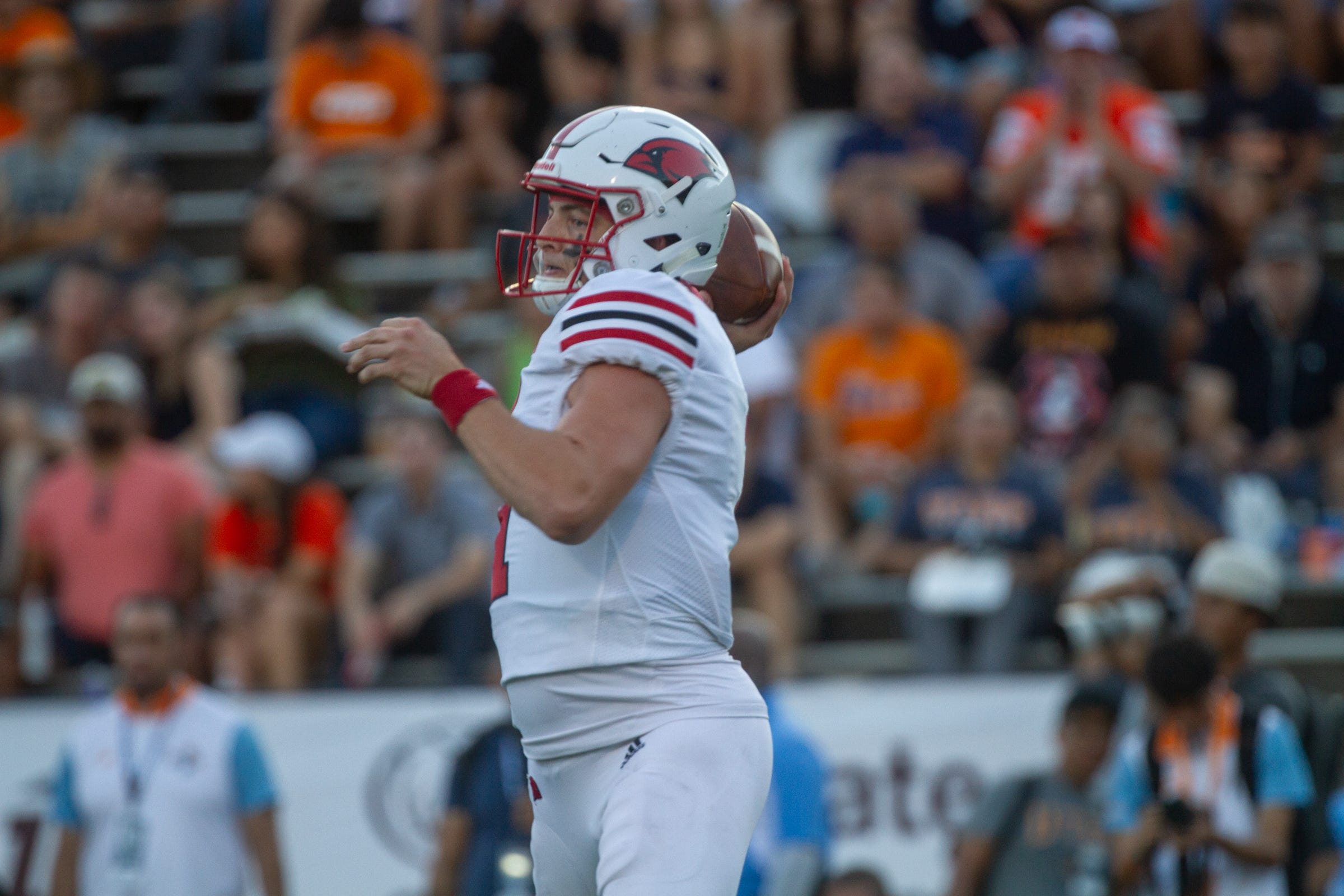 UIWs' Zach Calzada throws the ball down the field against UTEp on Sep. 2, 2023