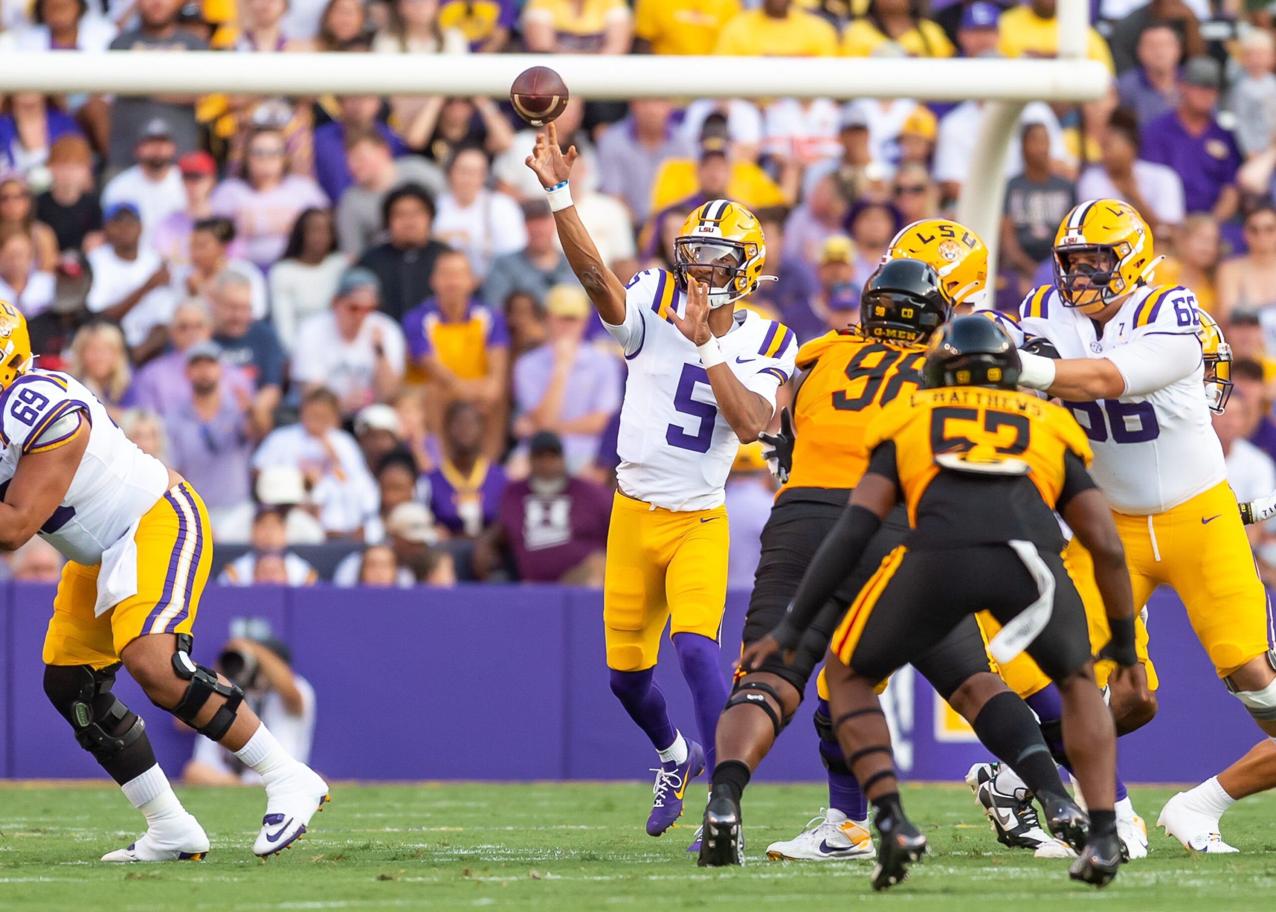 Tigers Quarterback Jayden Daniels 5 throws a pass as the LSU Tigers take on Grambling State at Tiger Stadium in Baton Rouge, Louisiana, Saturday, Sept. 9, 2023.