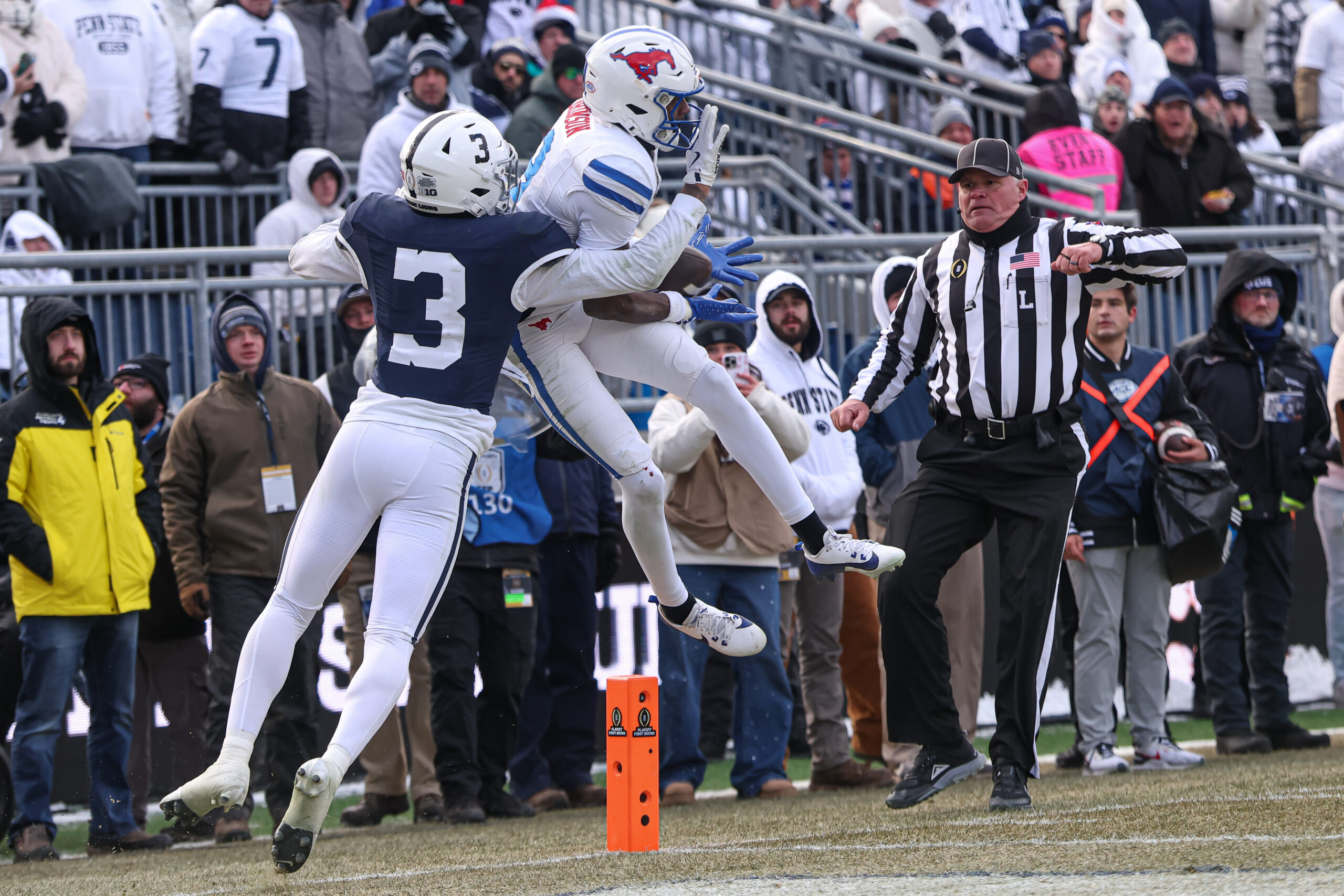 Dec 21, 2024; University Park, Pennsylvania, USA; Penn State Nittany Lions cornerback Jalen Kimber (3) forces Southern Methodist Mustangs wide receiver Jordan Hudson (8) out of bounds for an incomplete pass during the second half at Beaver Stadium.