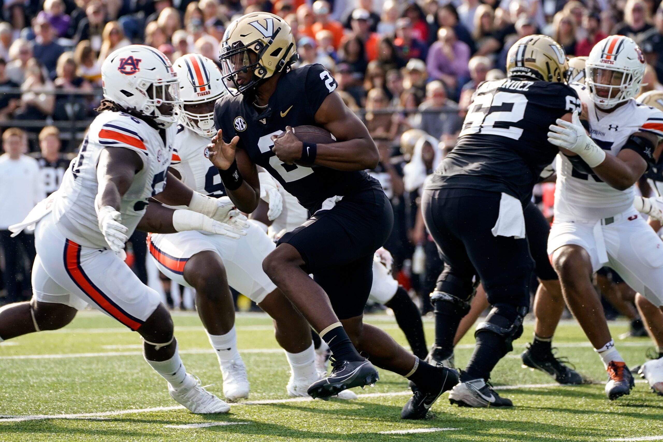 Vanderbilt quarterback Walter Taylor (2) runs the ball against Auburn during the first quarter at FirstBank Stadium in Nashville, Tenn., Saturday, Nov. 4, 2023.