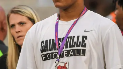 Alex Payne 2025 offensive lineman from Gainesville High in Georgia before the game with Florida Atlantic Sept 16