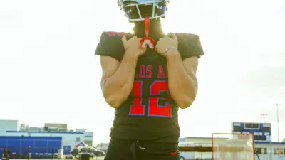 2025 3-Star QB Alonzo Esparza from Los Alamitos