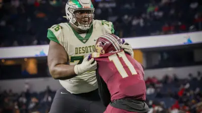 Three-star 2025 Offensive Tackle Byron Washington from DeSoto